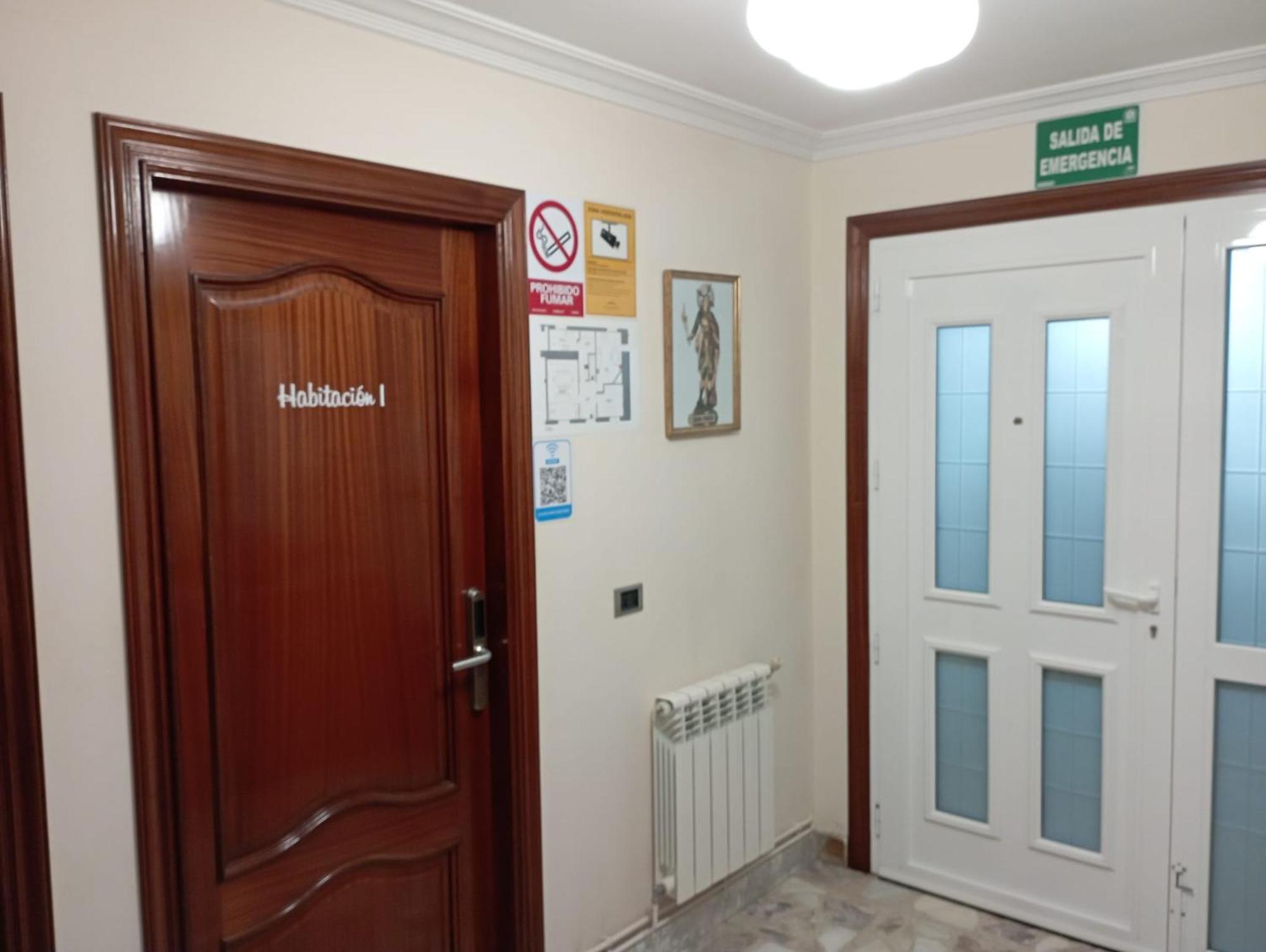 A Casa Do San Paio De Buscas Apartment Ordes ภายนอก รูปภาพ